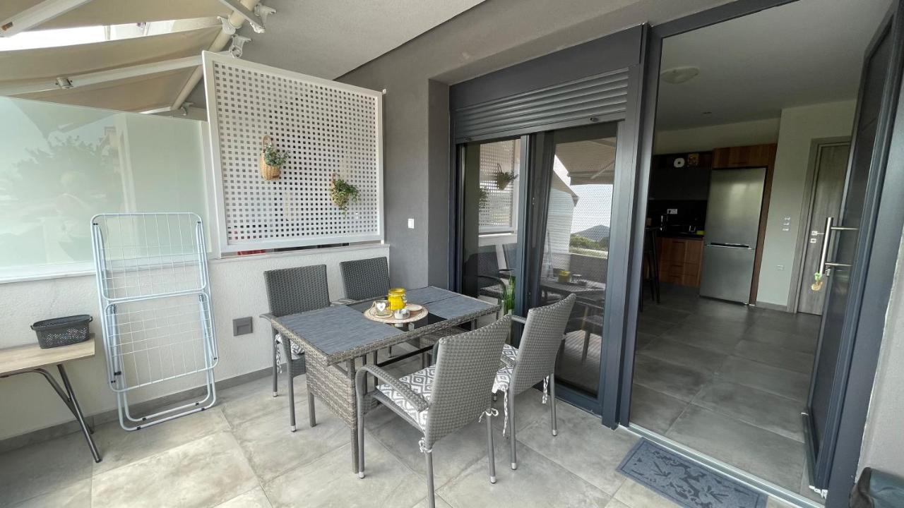 Thalassa Apartment Néa Péramos 외부 사진